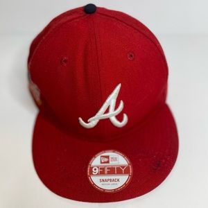 Authentic ✨ATLANTA BRAVES✨ Red Snapback Hat